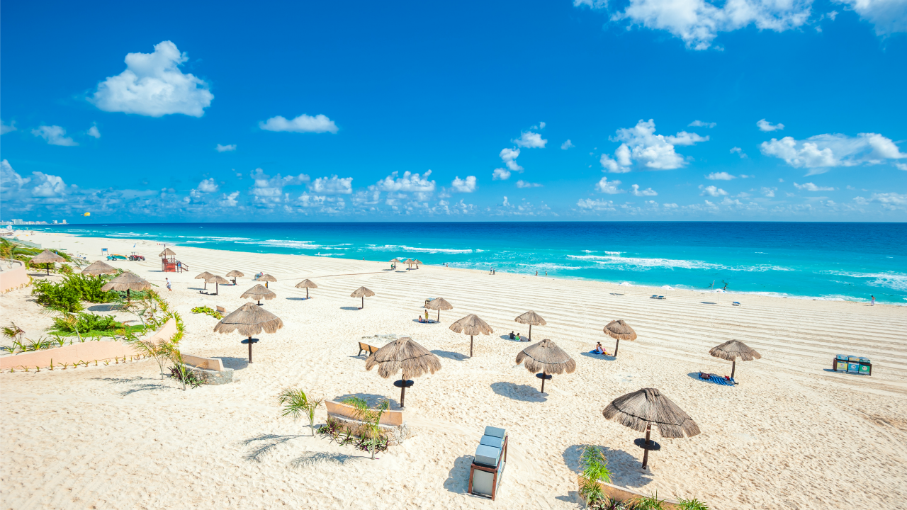 Efsanevi Cancun Plajı