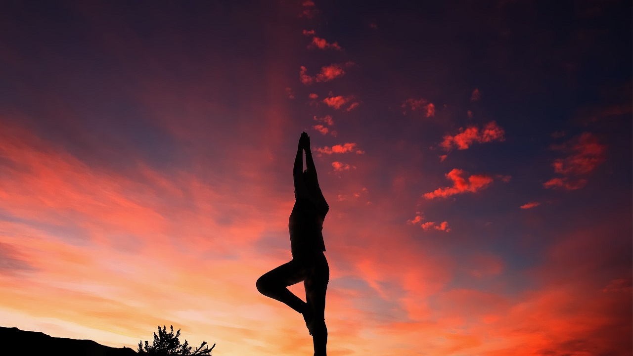 Aydınlanma yolculuğu yoga ile kendinle yüzleşmeye var mısın?