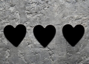 Bizi yaralayan ve hafızamıza kazınan aşklara neden tutuluyoruz? Bizi yaralayan ve hafızamıza kazınan aşklara neden tutuluyoruz?