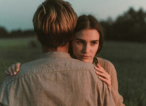 İnsanlar neden aldatır? İlişkide ihanetin 5 temel nedeni İnsanlar neden aldatır? İlişkide ihanetin 5 temel nedeni