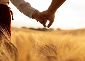 Romantik ilişkide push-pull (itme-çekme) dinamiği nedir? Romantik ilişkide push-pull (itme-çekme) dinamiği nedir?