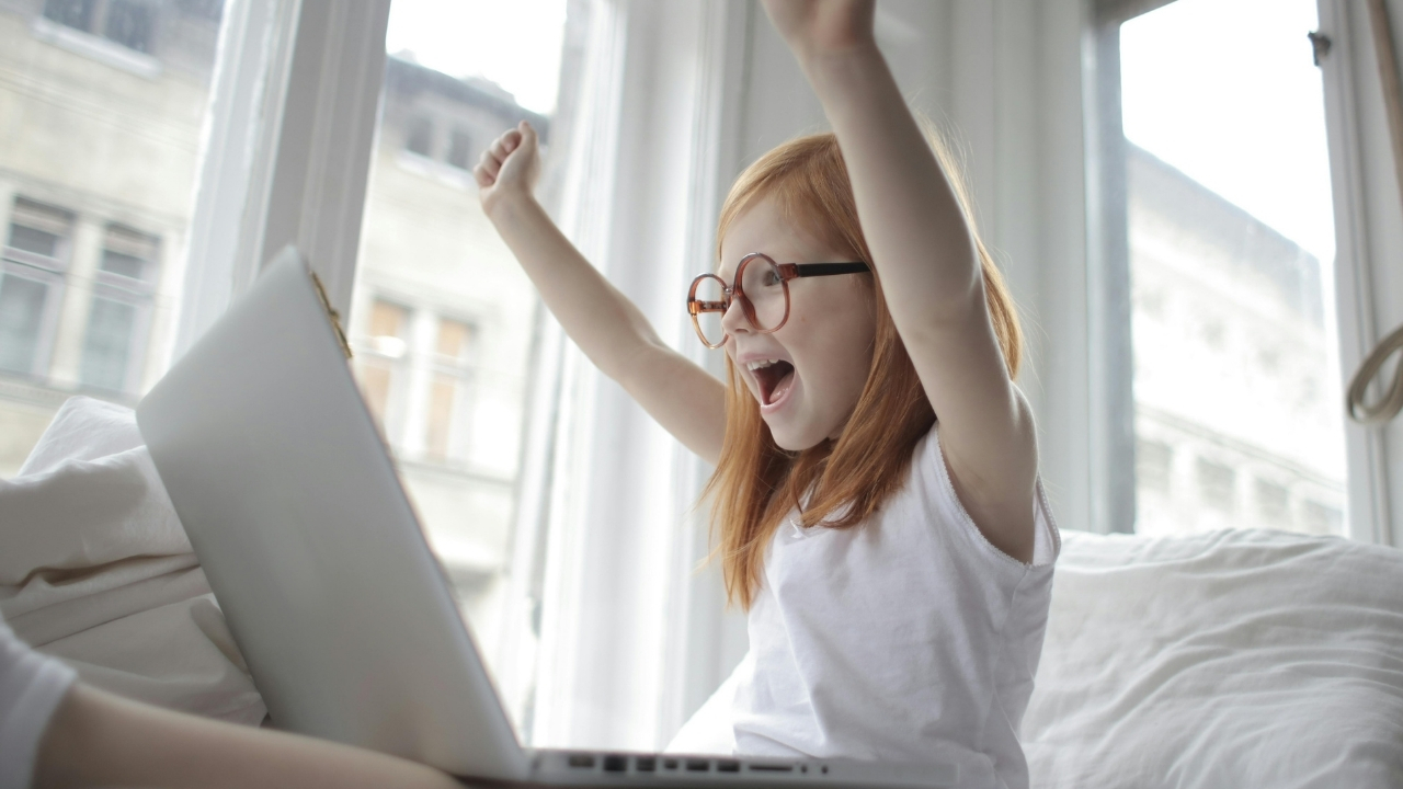 Koşullu özdeğer tuzağı: Başarmazsam yok muyum? Çocuklukta özdeğer nasıl öğrenilir?