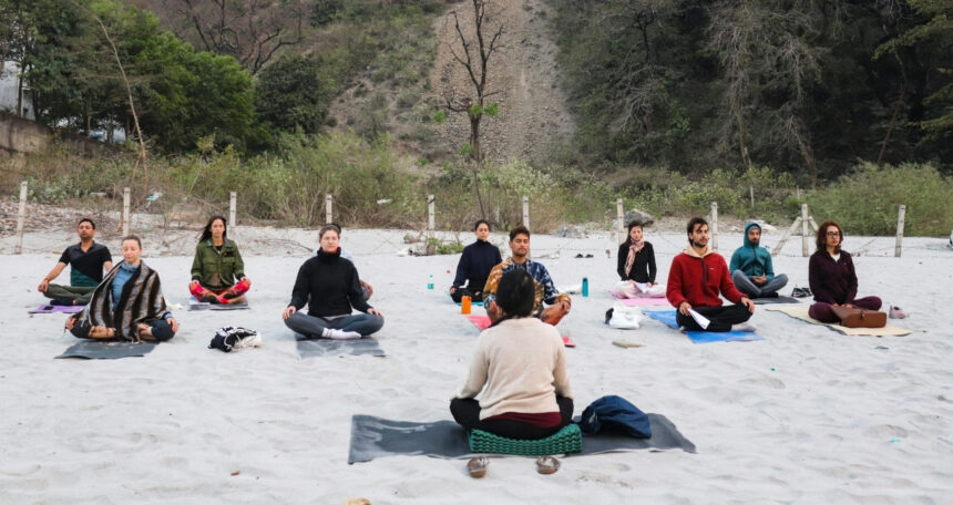 yoga-egitmeni-kimdir-1-860x456.jpg