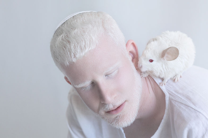albino adam ve fare