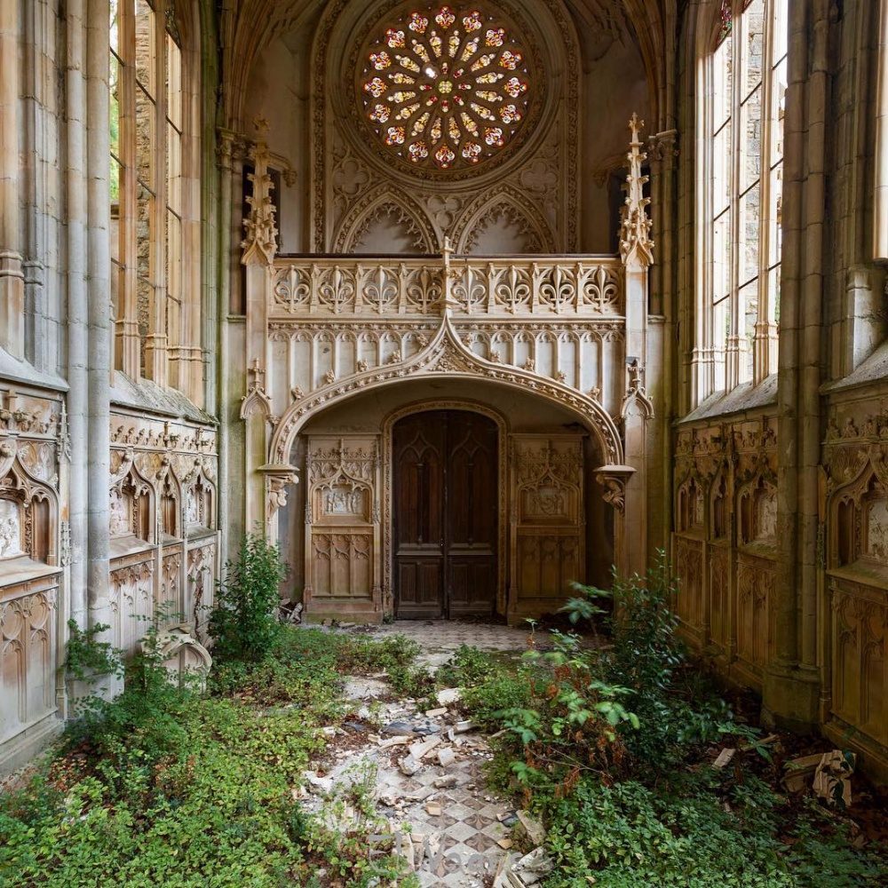 Eski kilise, Fransa