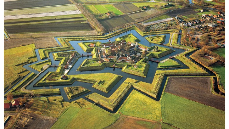 fort bourtange is a star fort located in the village of bourtange groningen netherlands photo by jan koster