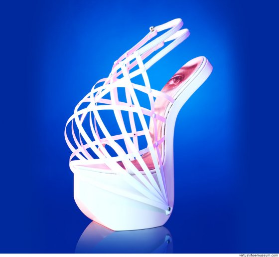 Topuklu ayakkabı: Giymesi cesaret isteyen 16 topuklu ayakkabı tasarımı