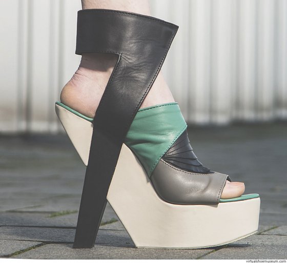 Topuklu ayakkabı: Giymesi cesaret isteyen 16 topuklu ayakkabı tasarımı