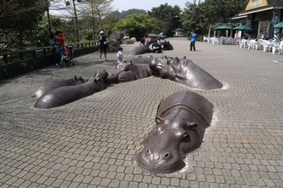 #4 Hippo Sculpture At Taipei Zoo