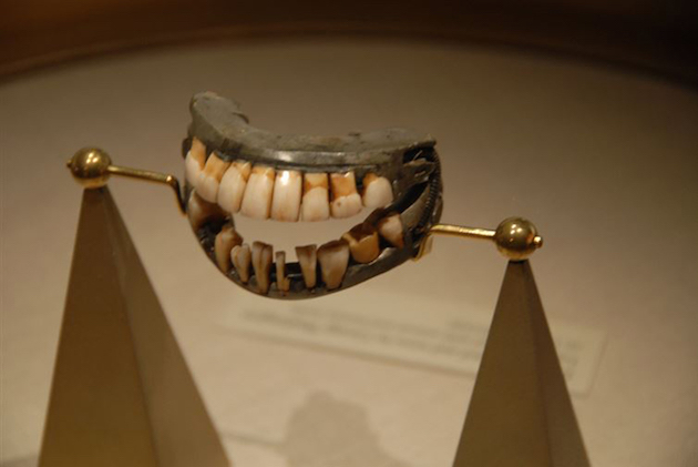 George-Washingtons-teeth