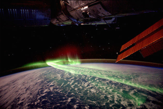 Northern-lights-from-space
