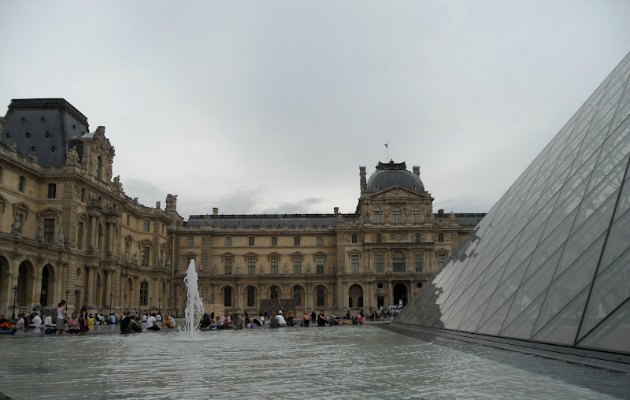 Avrupa güncesi: Louvre Müzesi