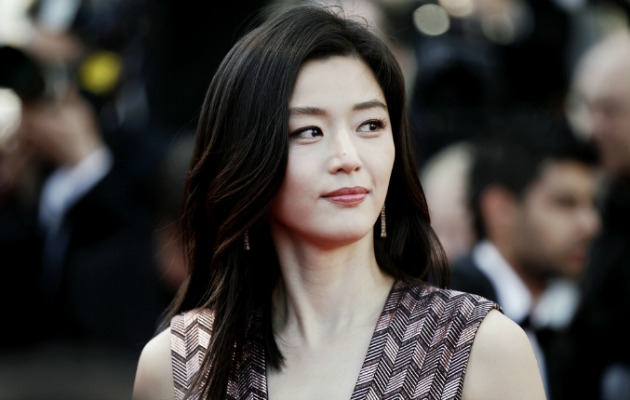Ünlü Koreli aktris Gianna Jun